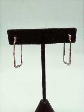 IBB Sterling Silver Hammered Rectangular Hoop Earrings